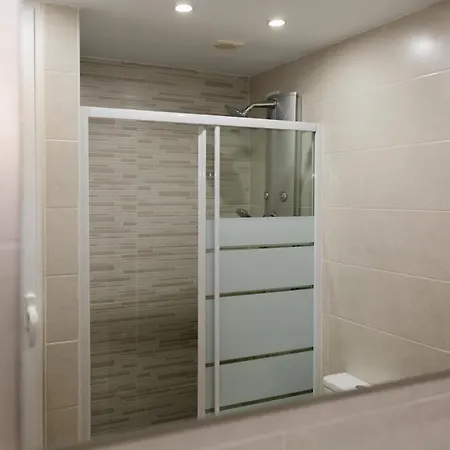 Geysotur Columbus Apartman *